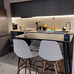 דירה Chara's House *