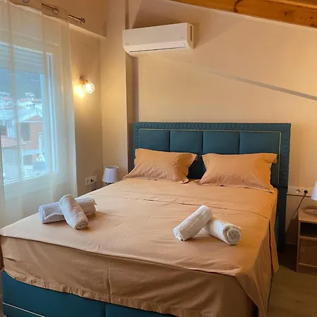 Chara's House アパート カヴァラ