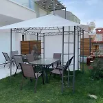 Chara's House Apartament
