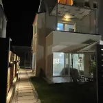 Apartament Chara's House *