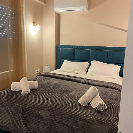 Chara's House شقة كافالا