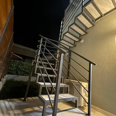 شقة Chara's House كافالا